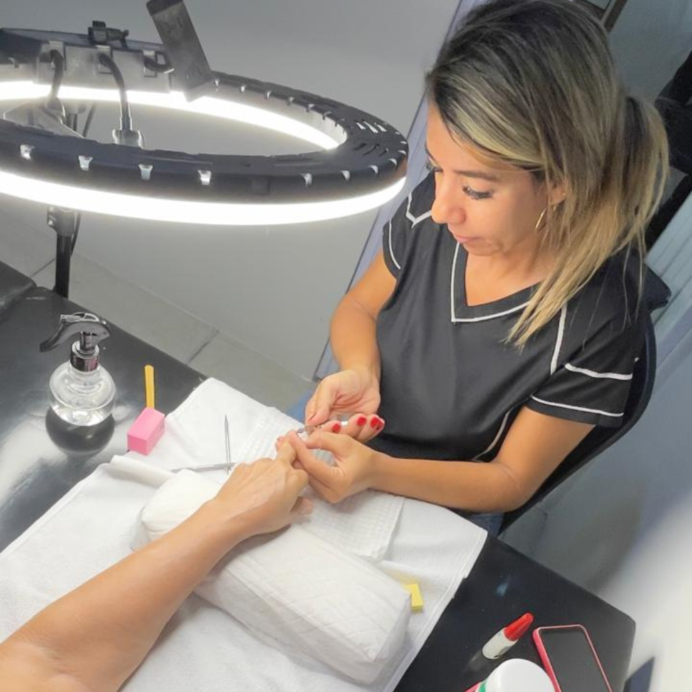 AD Academy - Cursos de beleza